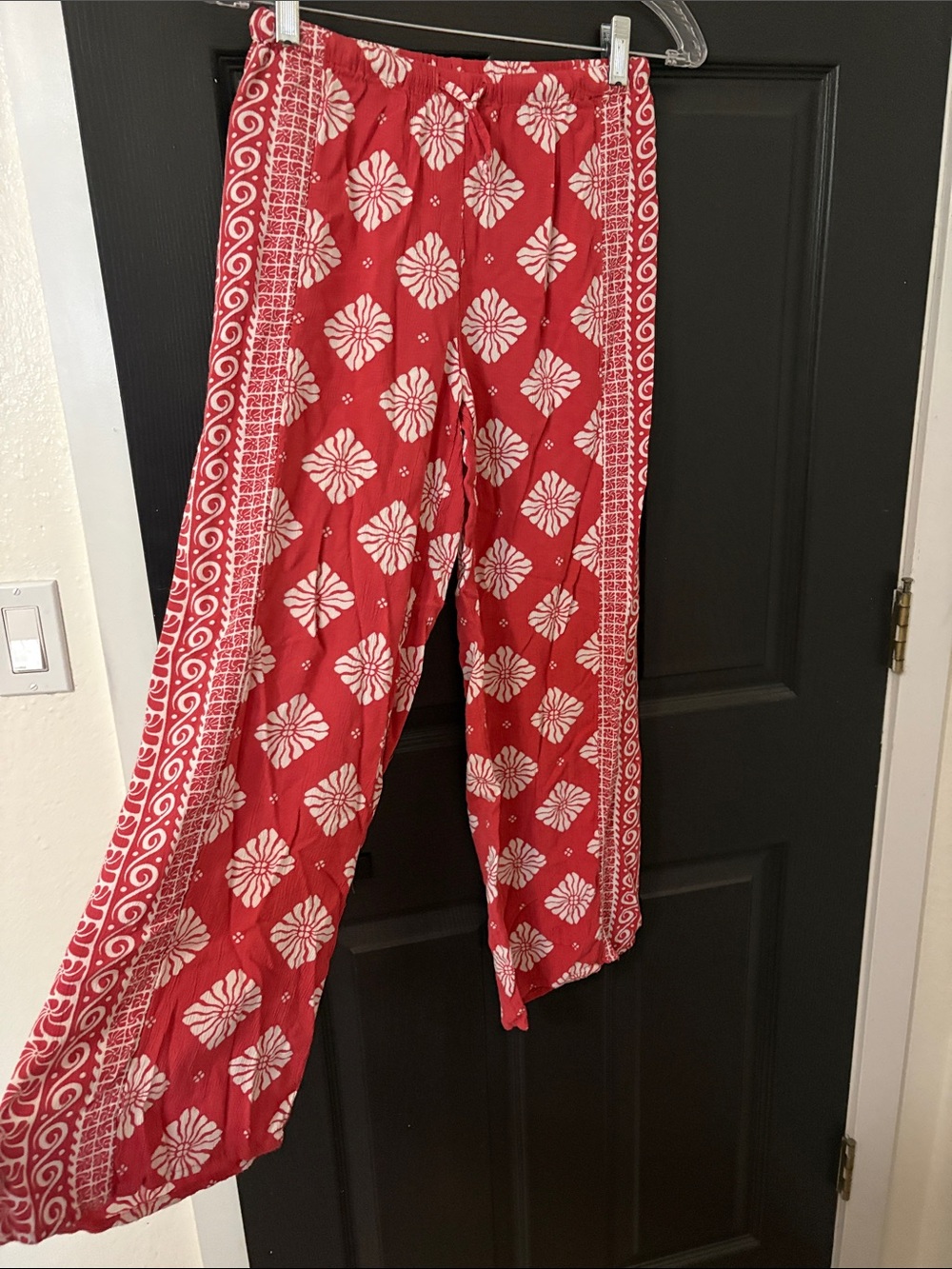 Rip Curl Red Wide-Leg Printed Pants